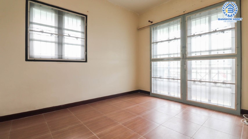 *****ทาวน์เฮ้าส์มือสองย่านนนทบุรี ม.พฤกษา14 บางใหญ่-เซ็นทรัลเวสต์เกต หลังมุม! เนื้อที่มากถึง 25.4 ตร.ว. ฟังก์ชัน 3 ห้องนอน 2 ห้องน้ำ 1 ที่จอดรถ ตกแต่งสวย พร้อมอยู่ ทำเลดี เข้าเมืองสะดวก เชื่อมต่อถ.กาญจนาฯ ใกล้เซ็นทรัลเวสต์เกต และรถไฟฟ้าสายสีม่วง "สถานีคลองบางไผ่" จองเลย!